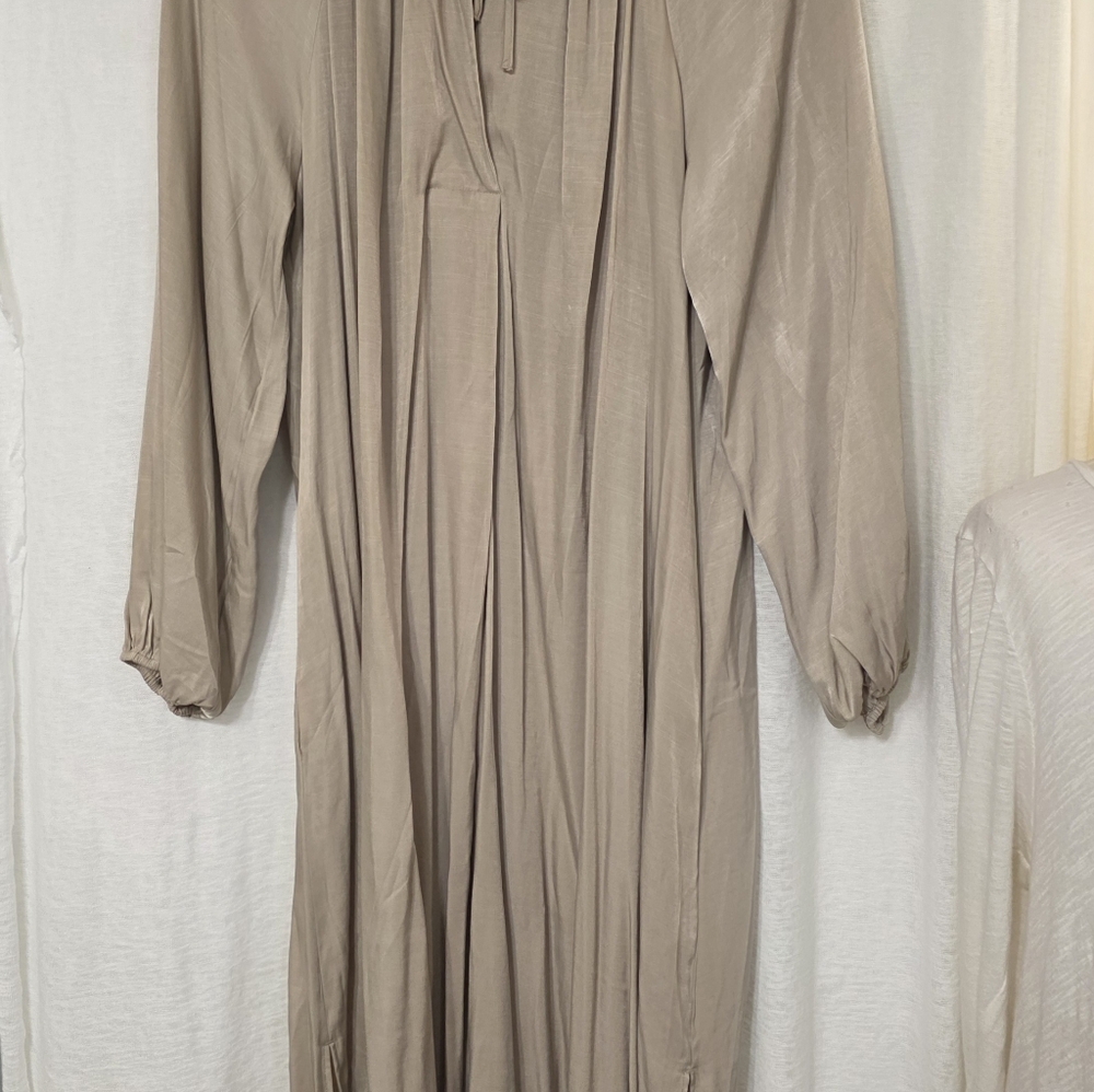 H&M FLOWING DRESS NEW W/O TAGS SIZE MEDIUM - Picture 10 of 15